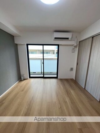 東京都中野区本町５丁目[3LDK/51.81m2]のリビング・居間