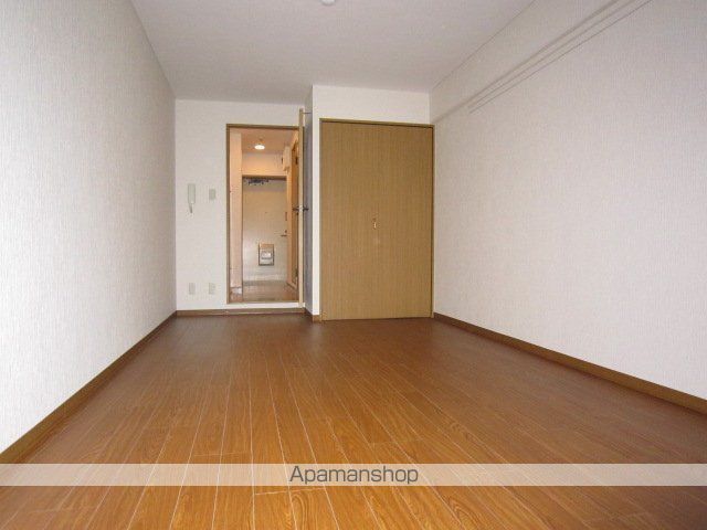 グレイスハイツ中山の内装写真