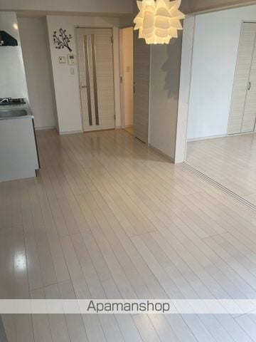 レフィーユの内装写真