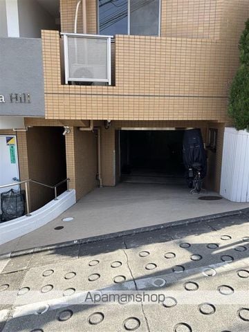 ディアナヒルの玄関写真