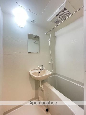 クリスタルコンフォートの内装写真