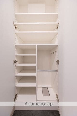 SーRESIDENCE新御徒町CHIAROの内装写真