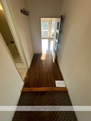 ハイラーク千葉[1LDK/48.67m2]の玄関