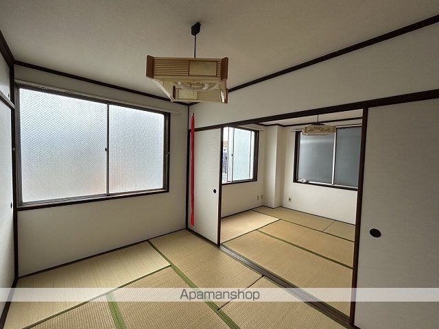 金本ビルの内装写真