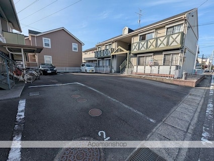 パークハウスＮＩＷＡ[2LDK/50.89m2]の駐車場