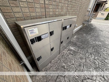 東京都日野市栄町２丁目[1LDK/33.39m2]の共用部4