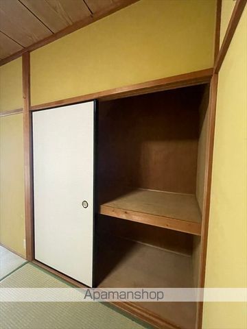 城陽市寺田水度坂15−312貸家の内装写真