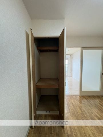 ニューシャトル仙台の内装写真