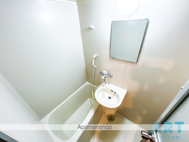 AQUAMARINE UMの内装写真