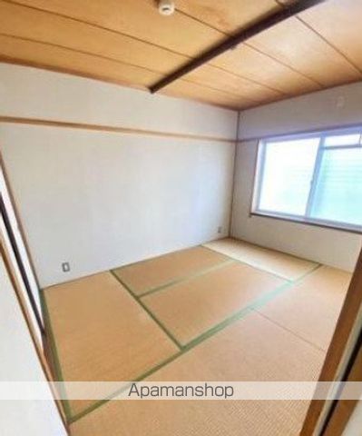 マンション財の内装写真