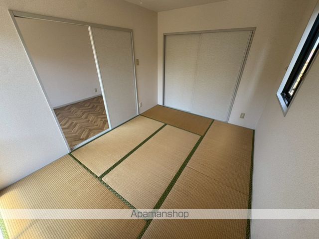 フレグランス花山手の内装写真