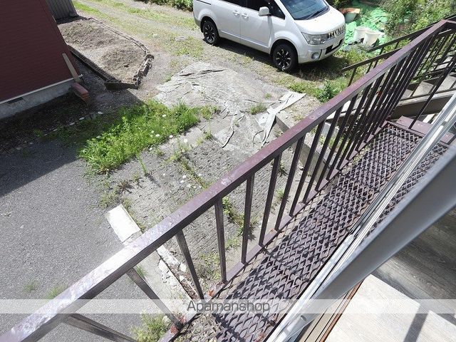 千歳線 苫小牧駅 徒歩13分 3階建 築40年の内装写真