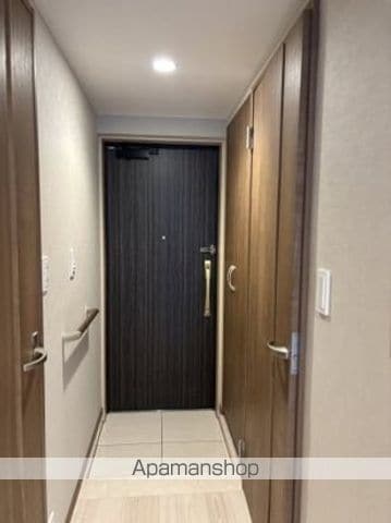 エクセルシオール目黒三田の内装写真