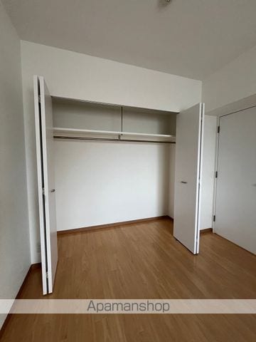 フォンターナ名昭の内装写真