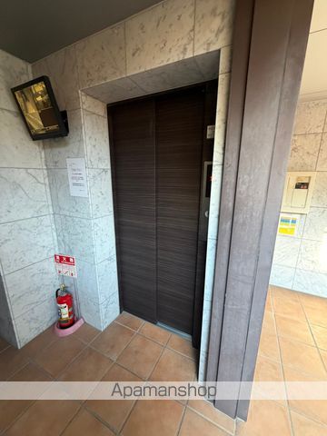 イースタンヒルズ藤が丘IIの内装写真