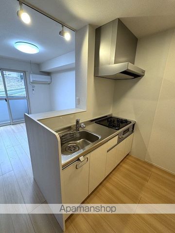 シャルール月の木の内装写真