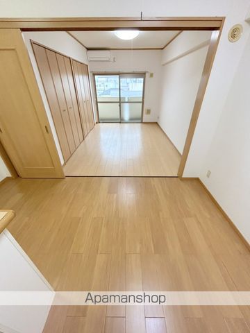 サン・プラシードの内装写真