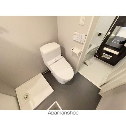 ルミエール　黄金[1R/20.22m2]のトイレ