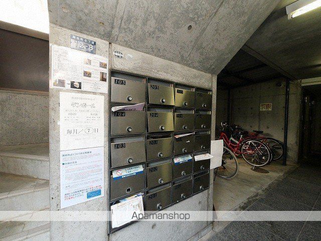 アルファアパル大倉の内装写真