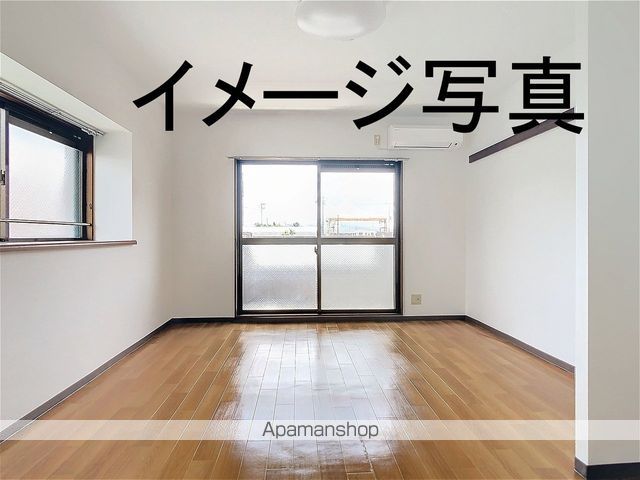 鈴信マンションの内装写真