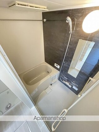 Ｄーカヴェリ本千葉[1LDK/40.74m2]のバス