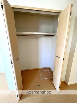 ＮＭＯＮ　Ｂ[1R/32.9m2]の収納