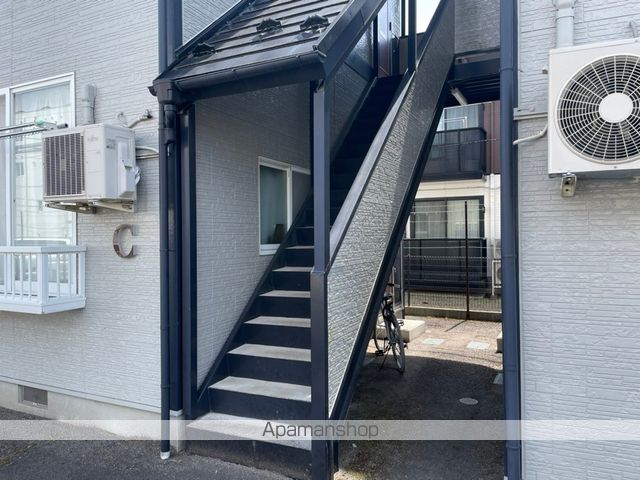 カーサカルテットCの玄関写真