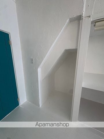 ALL AGES APARTMENTの内装写真