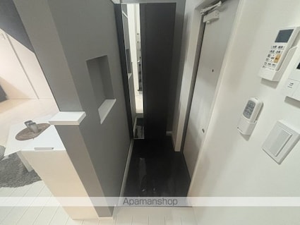 愛知県名古屋市北区城東町３丁目[1LDK/27.2m2]の玄関