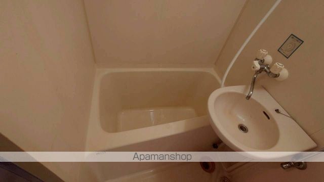 PLEAST都府楼前の内装写真