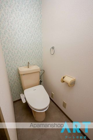 ハイカムール鴨川 B棟の内装写真