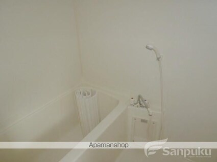 オレンジスクウェアー[3LDK/63.17m2]のバス