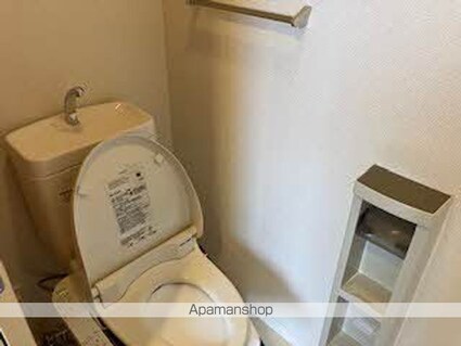 和歌山県和歌山市湊[2LDK/67.02m2]のトイレ