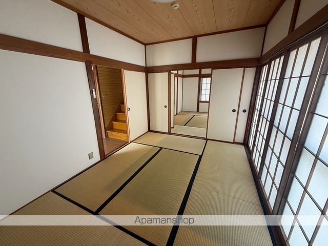 姥ヶ山貸家の内装写真