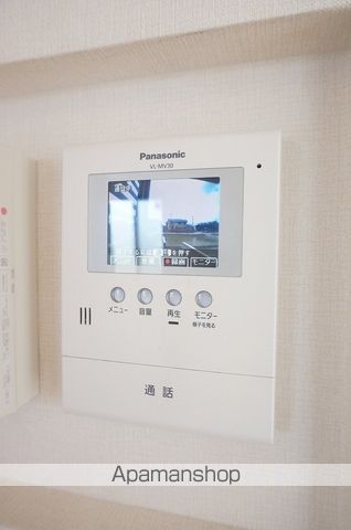 IVERの内装写真