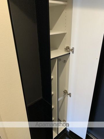 レガリス目白学習院下の内装写真