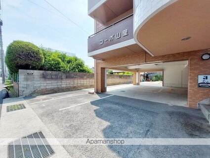 コーポ山里[3DK/53.95m2]のエントランス