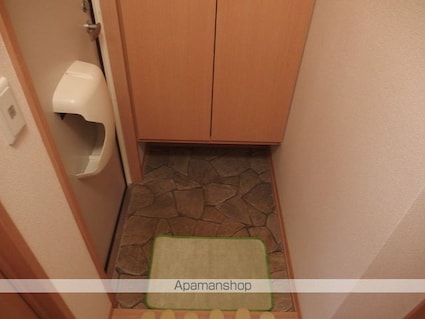 グランモアフジ[2LDK/55.48m2]の玄関