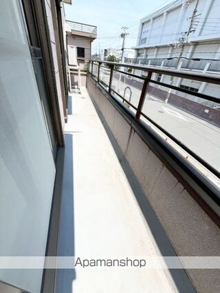 和歌山県和歌山市吹上４丁目[2LDK/75.3m2]のバルコニー