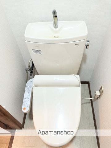 長野市 2階建 築43年の内装写真