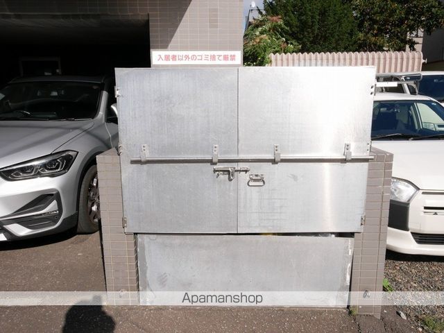 ミルフィオーレ学園前のその他写真
