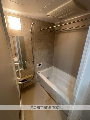 ラティエラ武蔵小山レジデンスの内装写真