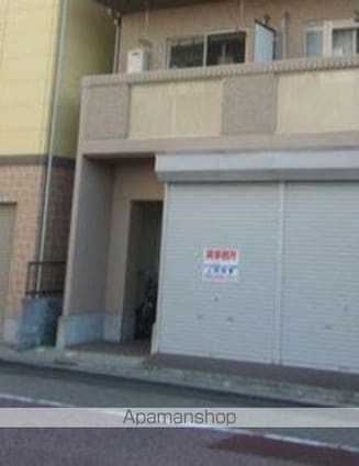 プレシャスコート[1K/29.14m2]のエントランス