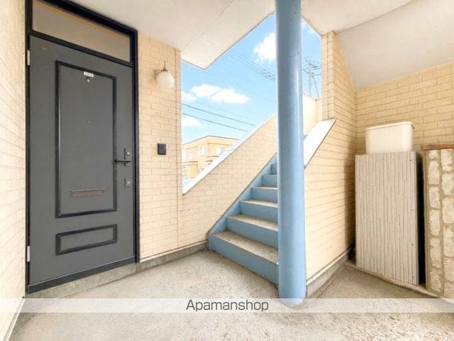 アイバリー西桔梗の玄関写真