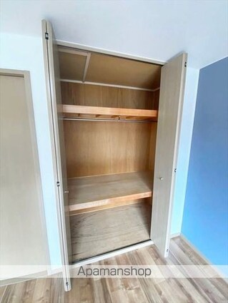 宮原マンション小溝　Ａ[1K/27.08m2]の収納