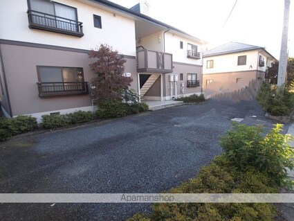 パークタウン須山Ｂ[2LDK/58.84m2]の駐車場