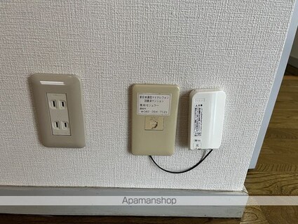 クリスタルコート[1R/27.3m2]の内装5