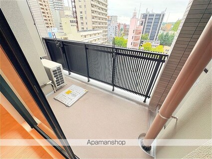 シーズンフラッツ青葉通一番町[1LDK/41.9m2]のバルコニー