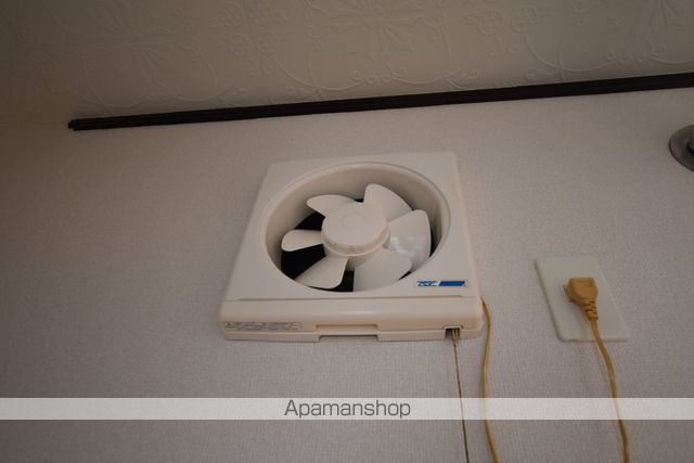 第2松金ハイツの内装写真