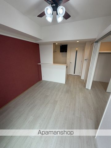 LUXESHINOSAKAVIの内装写真
